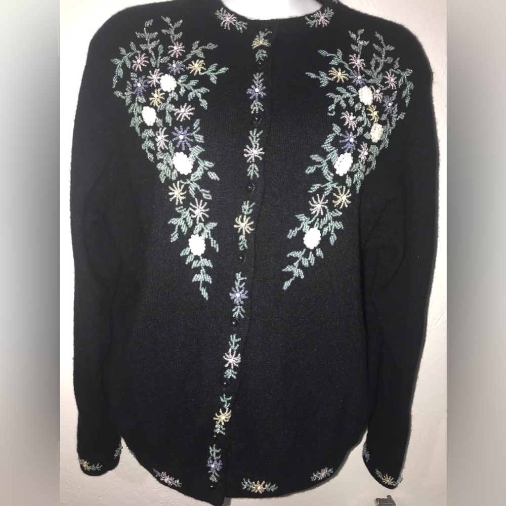 Vintage Shek (Size S/M) Black Floral Beaded Embellished Lined Cardigan Lambswool